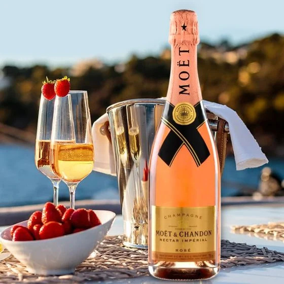 MOET & CHADON (NECTAR-ROSE)