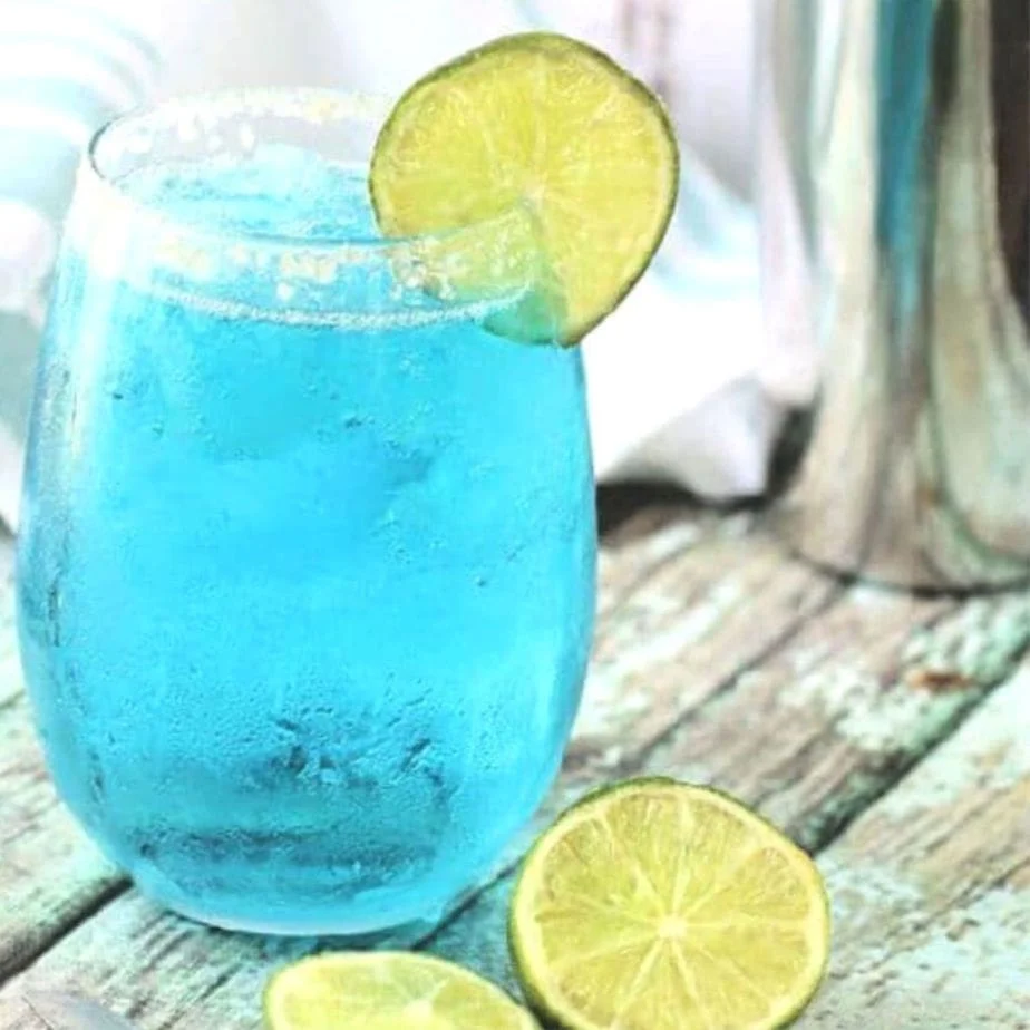 Electric blues cocktail